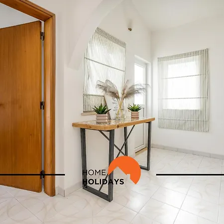 #245 Family W Pool 5 Min To Zoomarine * Albufeira